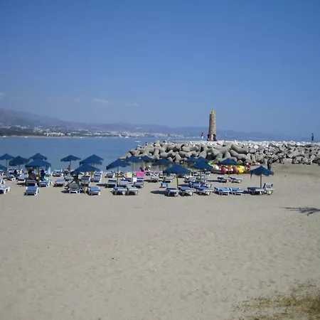 Lejlighed Front Line Penthouse Puerto Banus With Sea Views